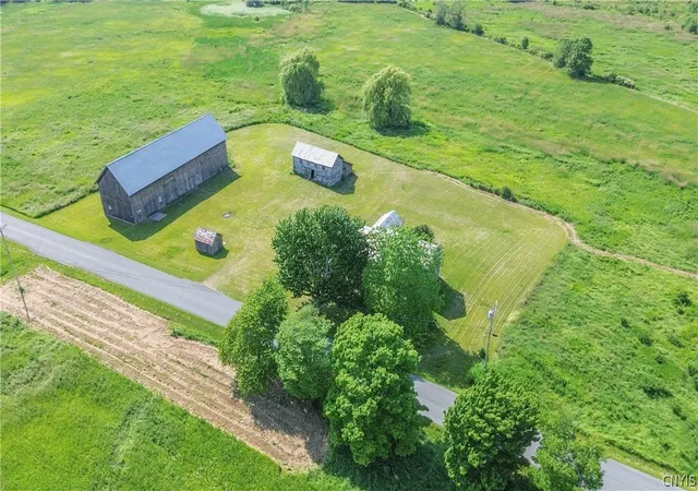 Homes for sale in Lyme, NY | 21585 S Shore Rd, Lyme, NY 13693 | MLS# S1692809