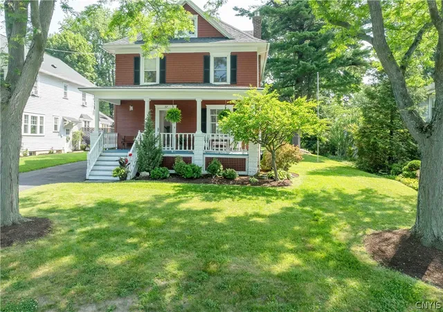 1st image of 57 E Lake St, Skaneateles, NY 13152 | MLS# S1687933