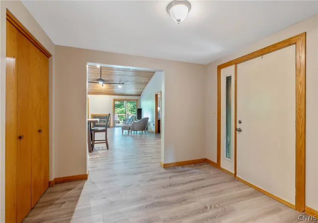 4th image of 2424 Sourwood Dr, Phoenix, NY 13135 | MLS# S1695683