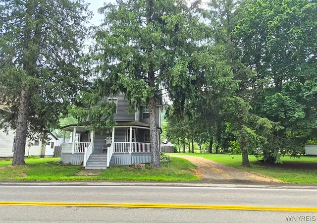 Homes for sale in Great Valley, NY | 4982 Route 219, Great Valley, NY 14741 | MLS# B1695168