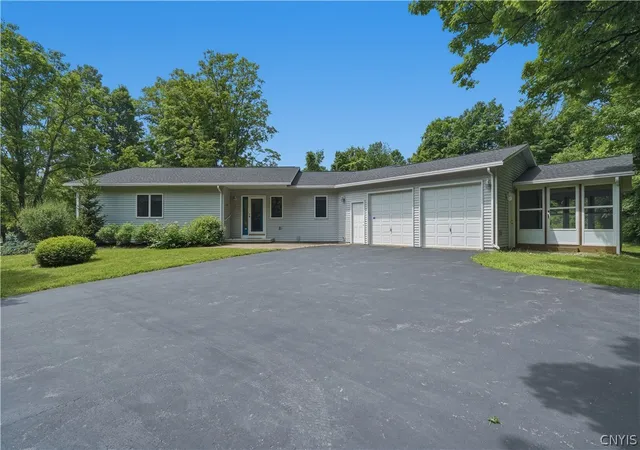 1st image of 4739 Kasson Rd, Syracuse, NY 13215 | MLS# S1695161