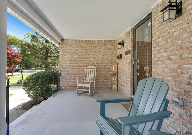 5th image of 101 Willow Green Dr, Buffalo, NY 14228 | MLS# B1694852