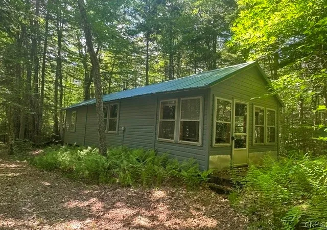 1st image of 895 Uncas Rd, Inlet, NY 13360 | MLS# S1695376