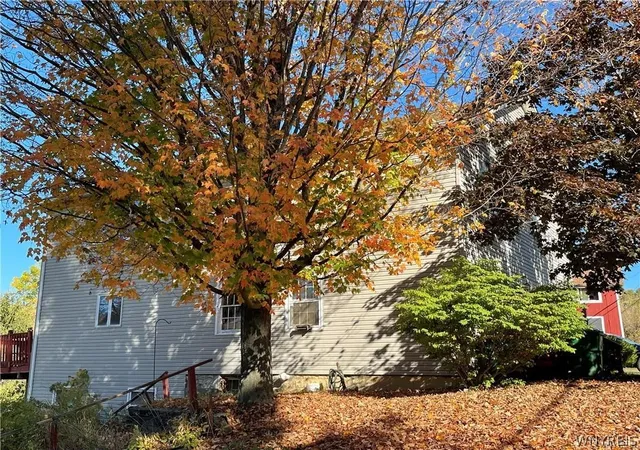 1st image of 9954 Vermont Hill Rd, Holland, NY 14080 | MLS# B1695728