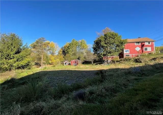 3rd image of 9954 Vermont Hill Rd, Holland, NY 14080 | MLS# B1695728