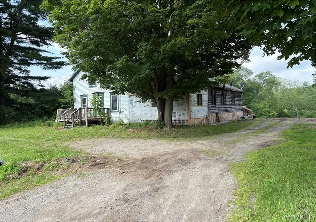 Homes for sale in Yorkshire, NY | 11029 Route 16, Yorkshire, NY 14042 | MLS# B1695486