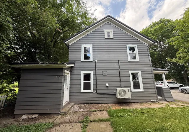 Listing Photo 4 - Condo for sale in building located at 2 Guilfoil Ave, Auburn, NY 13021
