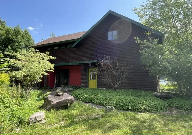 Photo 5 of Sale Pending at 518 S Gilboa Rd, Stamford, NY 12167 | MLS# R1695455 | Listing updated on 2026-07-19