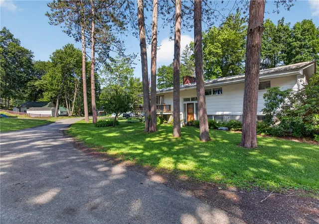 3rd image of 135 Lee Dr, Milford, NY 12116 | MLS# R1695551