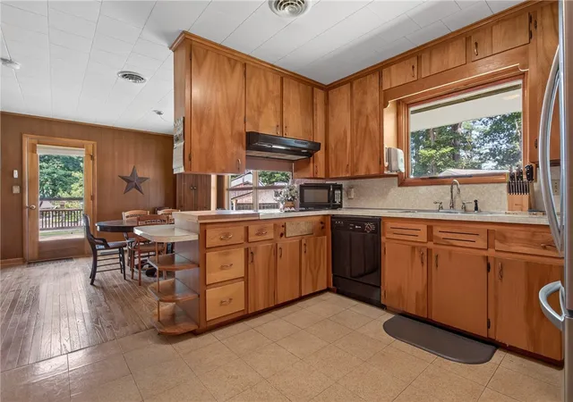 5th image of 135 Lee Dr, Milford, NY 12116 | MLS# R1695551
