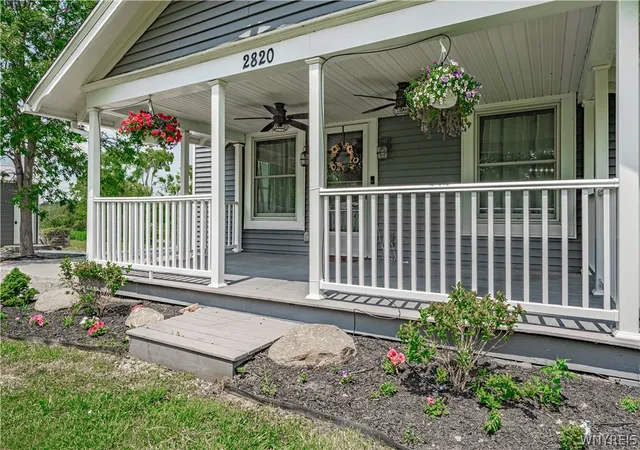Homes for sale in Lewiston, NY | 2820 Albright Rd, Lewiston, NY 14131 | MLS# B1695769