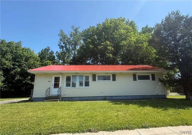 Homes for sale in Watertown City, NY | 1415 Ohio St, Watertown City, NY 13601 | MLS# S1694980