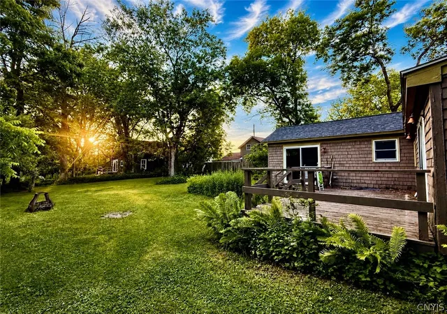 Photo 3 of Sale Pending at 16 Park St, Cazenovia, NY 13035 | MLS# S1695634 | Listing updated on 2026-08-02