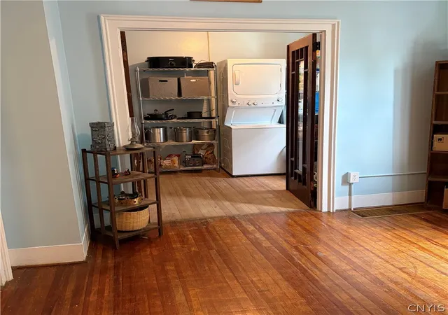 Photo 3 of Single family home for sale at 107 Boyd Ave, Syracuse, NY 13209 | MLS# S1695791 | Listing updated on 2026-07-26