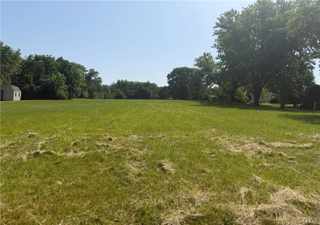 1st image of 317 Tuttle Ave, Canastota, NY 13032 | MLS# S1695811
