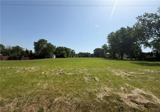 4th image of 317 Tuttle Ave, Canastota, NY 13032 | MLS# S1695811