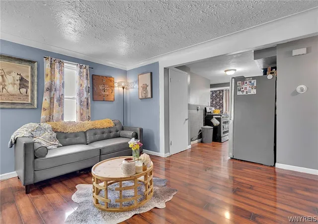 Photo 3 of Sale Pending at 34 Clover Pl, Buffalo, NY 14225 | MLS# B1695816 | Listing updated on 2026-08-03