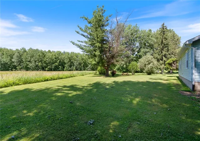 2nd image of 4043 Lakes Corners Rose Valley Rd, Clyde, NY 14433 | MLS# R1692353