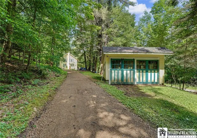 Homes for sale in Genesee, NY | 8765 Coon Hollow Rd, Genesee, NY 14770 | MLS# R1695107