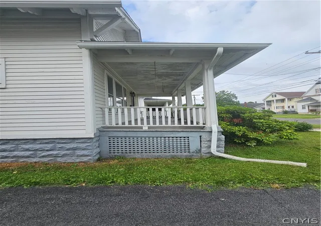 Homes for sale in Utica, NY | 1509 Conkling Ave, Utica, NY 13501 | MLS# S1695321