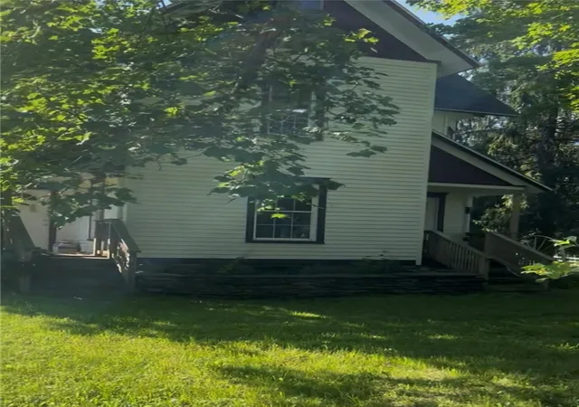 Homes for sale in Harpersfield, NY | 30 River St, Harpersfield, NY 12167 | MLS# R1695898