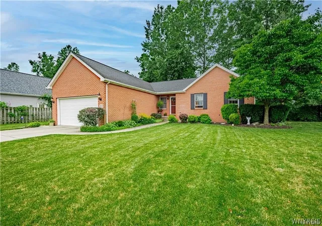 1st image of 2618 Kusum Ct, Wheatfield, NY 14304 | MLS# B1695346