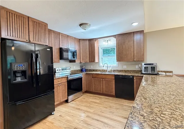 Photo 3 of Sale Pending at 44600 Stine Rd, Redwood, NY 13679 | MLS# S1695955 | Listing updated on 2026-07-16