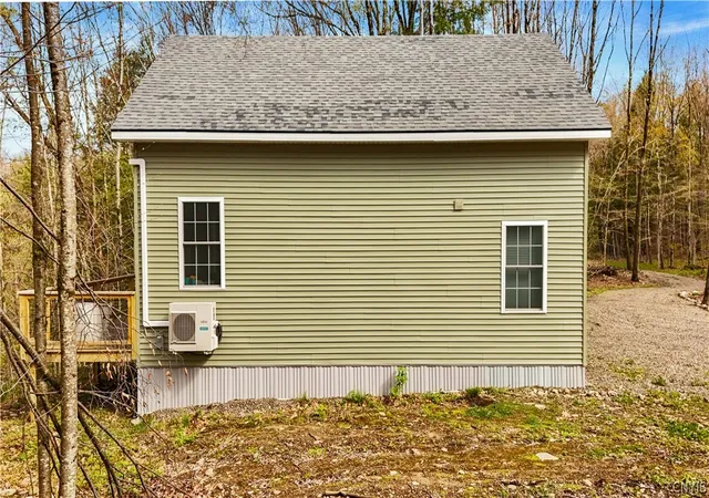 Homes for sale in Annsville, NY | 4456 Palmer Rd, Annsville, NY 13413 | MLS# S1695966