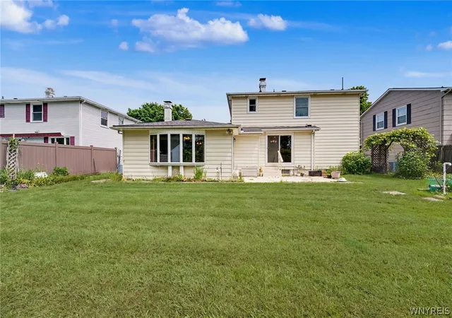 5th image of 455 Meadow Dr, Buffalo, NY 14224 | MLS# B1692553