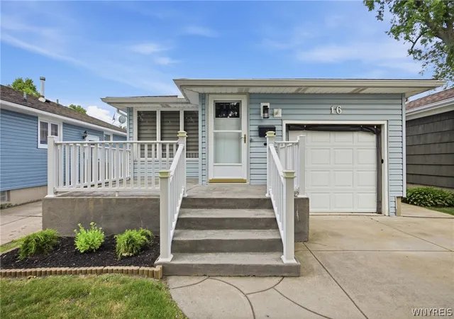 Photo 3 of Sale Pending at 16 Augusta St, Buffalo, NY 14220 | MLS# B1695885 | Listing updated on 2026-07-28