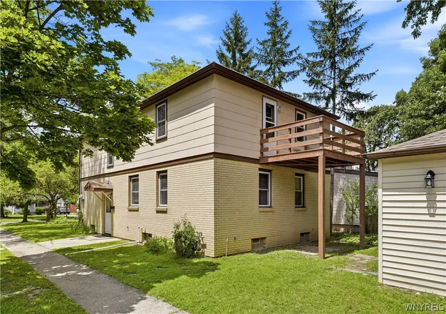 Homes for sale in Amherst, NY | 161 Dellwood Rd, Amherst, NY 14226 | MLS# B1695948