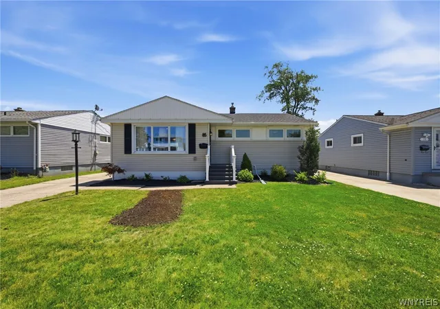 2nd image of 85 Bonnett Ave, Tonawanda, NY 14150 | MLS# B1695946