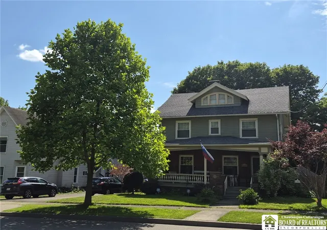 2nd image of 1207 Prendergast, Jamestown, NY 14701 | MLS# R1696027