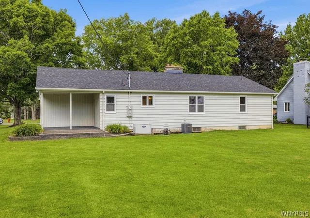 5th image of 20 Burbank Dr, Orchard Park, NY 14127 | MLS# B1695926
