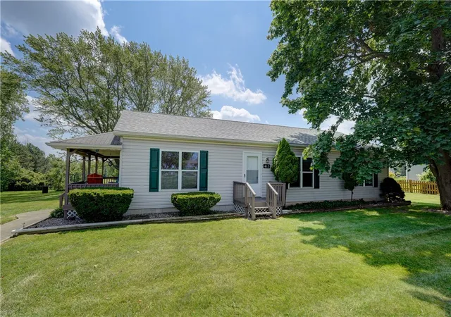 2nd image of 413 Wilder Rd, Parma, NY 14468 | MLS# R1695293
