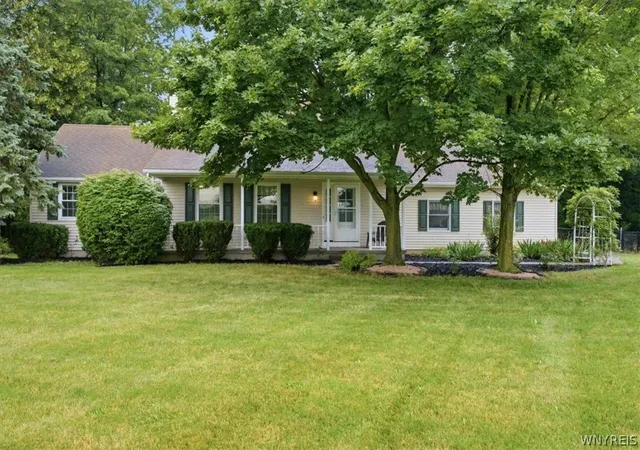 47th image of 3275 Wilson Youngstown Rd, Wilson, NY 14172 | MLS# B1695724