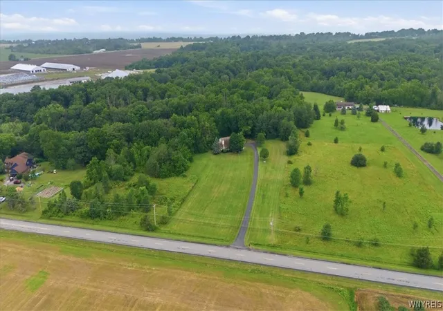 5th image of 3275 Wilson Youngstown Rd, Wilson, NY 14172 | MLS# B1695724