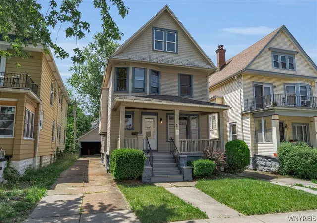 Photo 2 of Single family home for sale at 31 Hughes Ave, Buffalo, NY 14208 | MLS# B1693458 | Listing updated on 2026-07-06