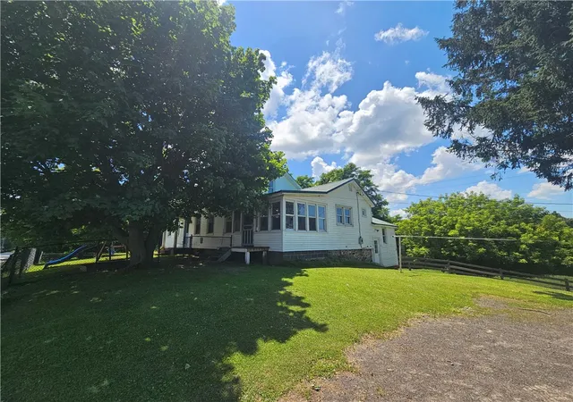 Photo 5 of Sale Pending at 3593 State Route 14, Lyons, NY 14489 | MLS# R1696031 | Listing updated on 2026-07-20