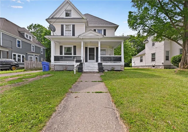 1st image of 607 Colton Ave, Newark, NY 14513 | MLS# R1695751