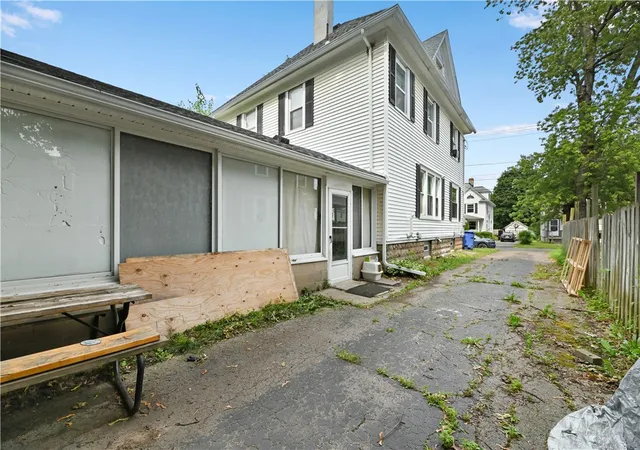 48th image of 607 Colton Ave, Newark, NY 14513 | MLS# R1695751