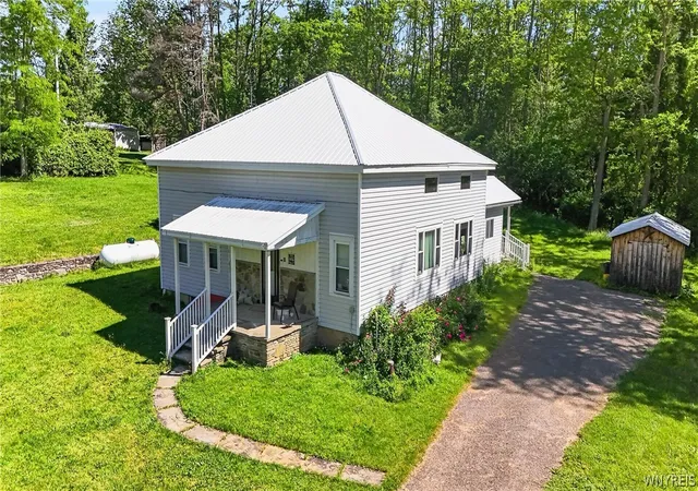 Photo 5 of Sale Pending at 11576 Armison Rd, Fillmore, NY 14735 | MLS# B1695949 | Listing updated on 2026-07-26
