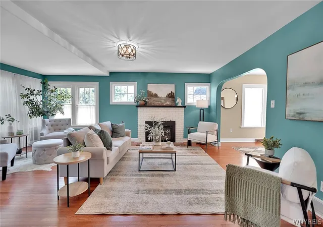 Photo 4 of Sale Pending at 464 Washington Hwy, Buffalo, NY 14226 | MLS# B1696066 | Listing updated on 2026-07-20