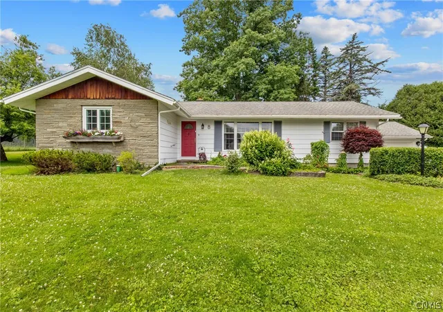 Photo 1 of Sale Pending at 8 Riverview Dr, Fulton, NY 13069 | MLS# S1694631 | Listing updated on 2026-07-23