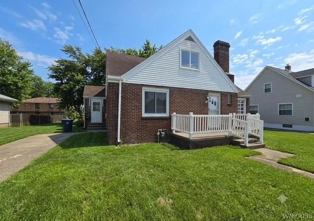 Homes for sale in Lackawanna, NY | 79 Martin Rd, Lackawanna, NY 14218 | MLS# B1696112