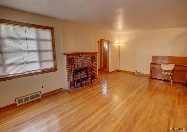 Homes for sale in Lackawanna, NY | 79 Martin Rd, Lackawanna, NY 14218 | MLS# B1696112