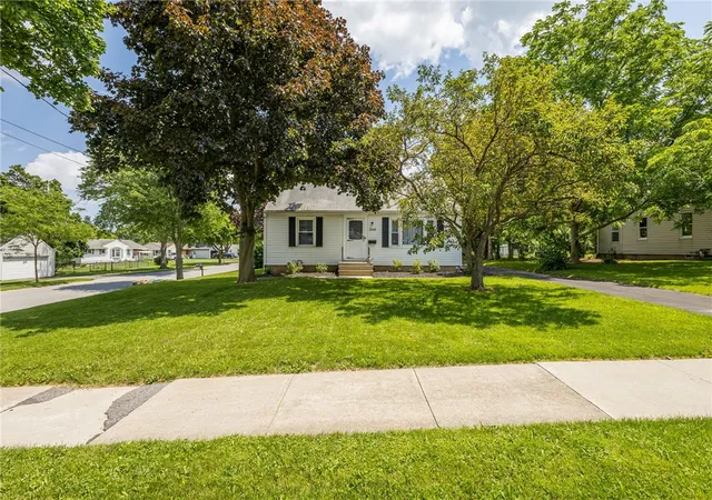 2nd image of 240 South Ave, Hilton, NY 14468 | MLS# R1692033