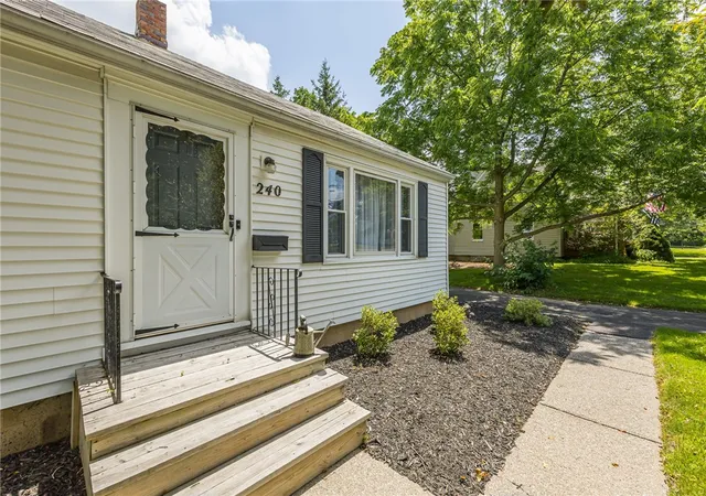 5th image of 240 South Ave, Hilton, NY 14468 | MLS# R1692033