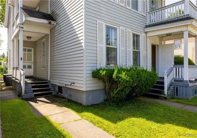 3rd image of 1219 Taylor Ave, Utica, NY 13501 | MLS# S1694609