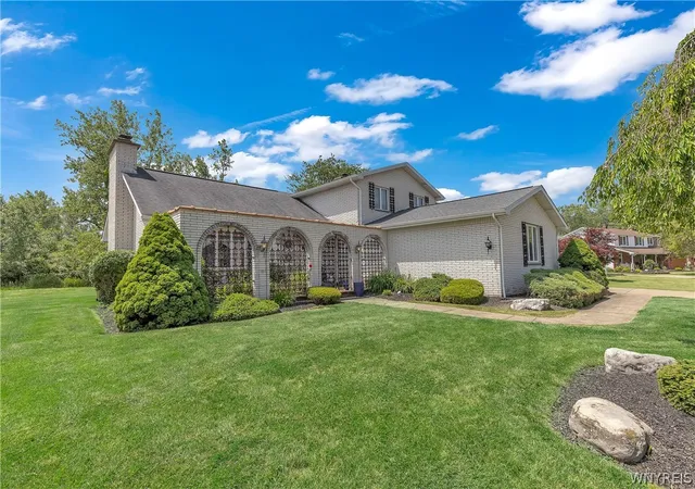 1st image of 32 Brookedge Rd, Depew, NY 14043 | MLS# B1695892